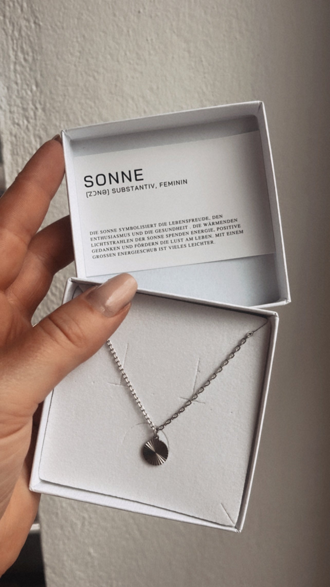 Geometrik Sunburst Kette