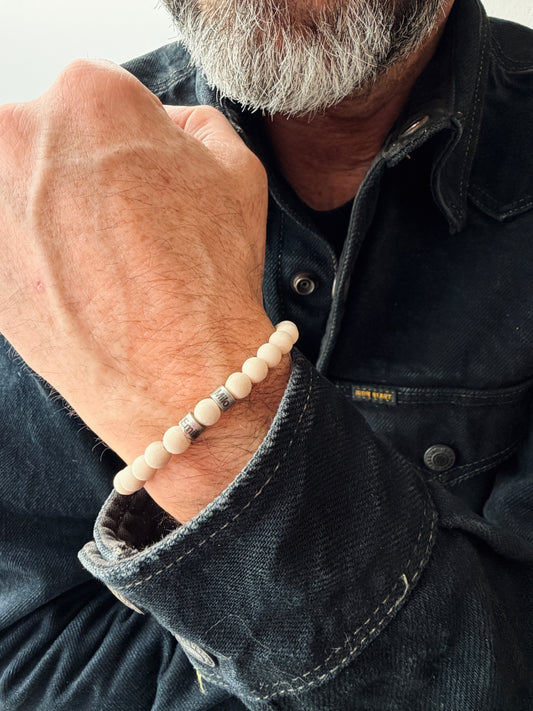 Männerarmband mit Namen & Naturstein Fossil 6mm