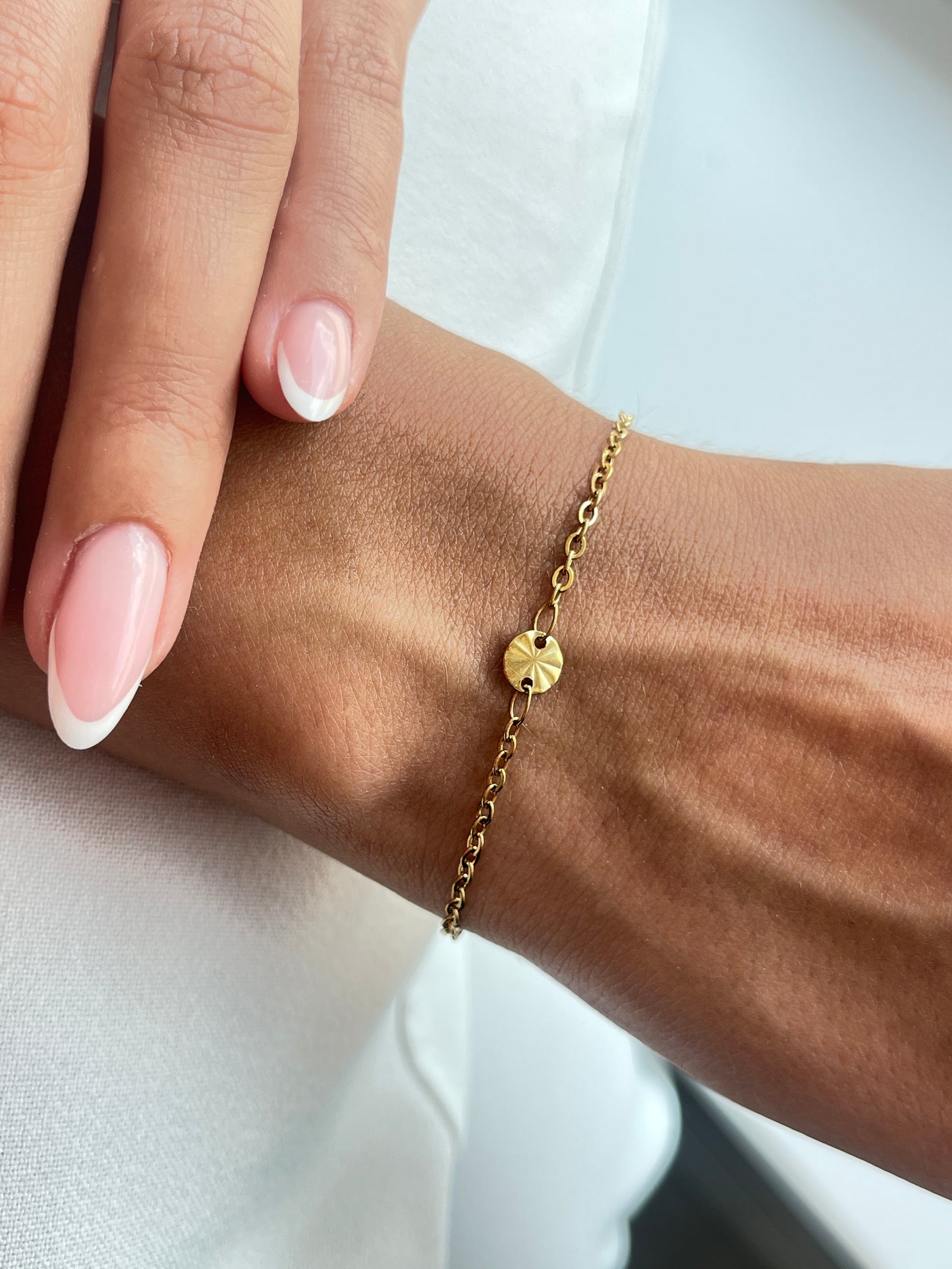 Sun Disc Armband
