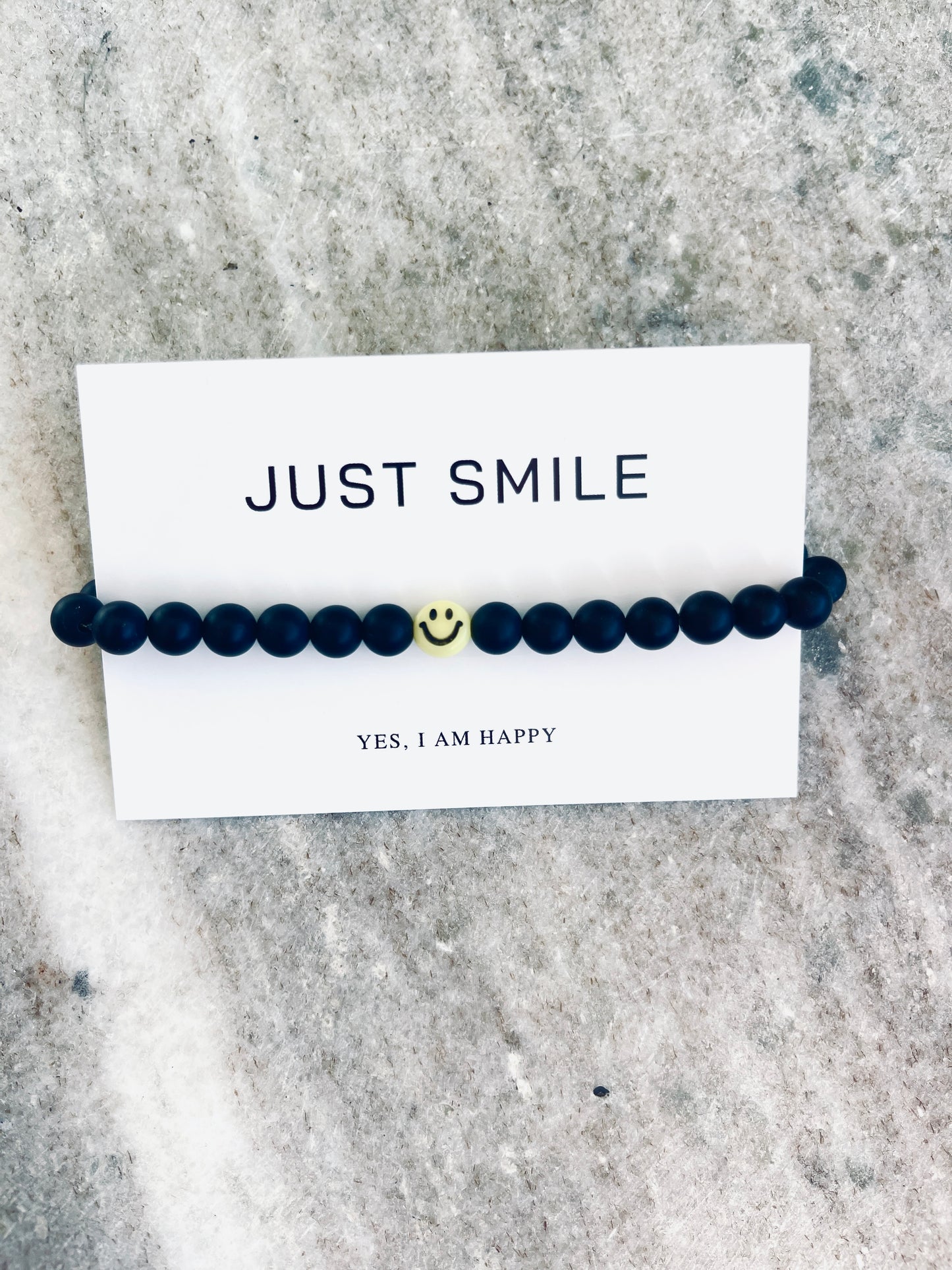 Smiley Armband mit Onyx