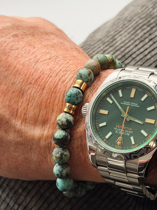 Männerarmband aus türkisem Naturstein, Familienarmband mit gravierten Kindernamen