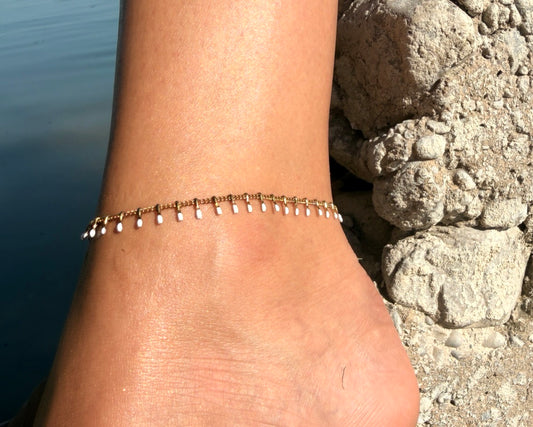 White Drops Fußkettchen – Modern Boho