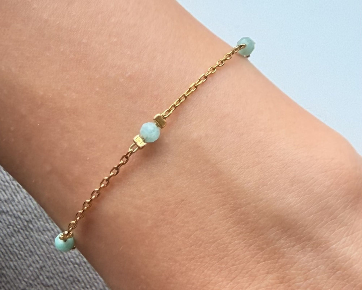 Edelstein Armband aus Amazonit mit Personalisierung, Mama Schmuck mit Buchstaben, Symbolen oder Namen der Kinder
