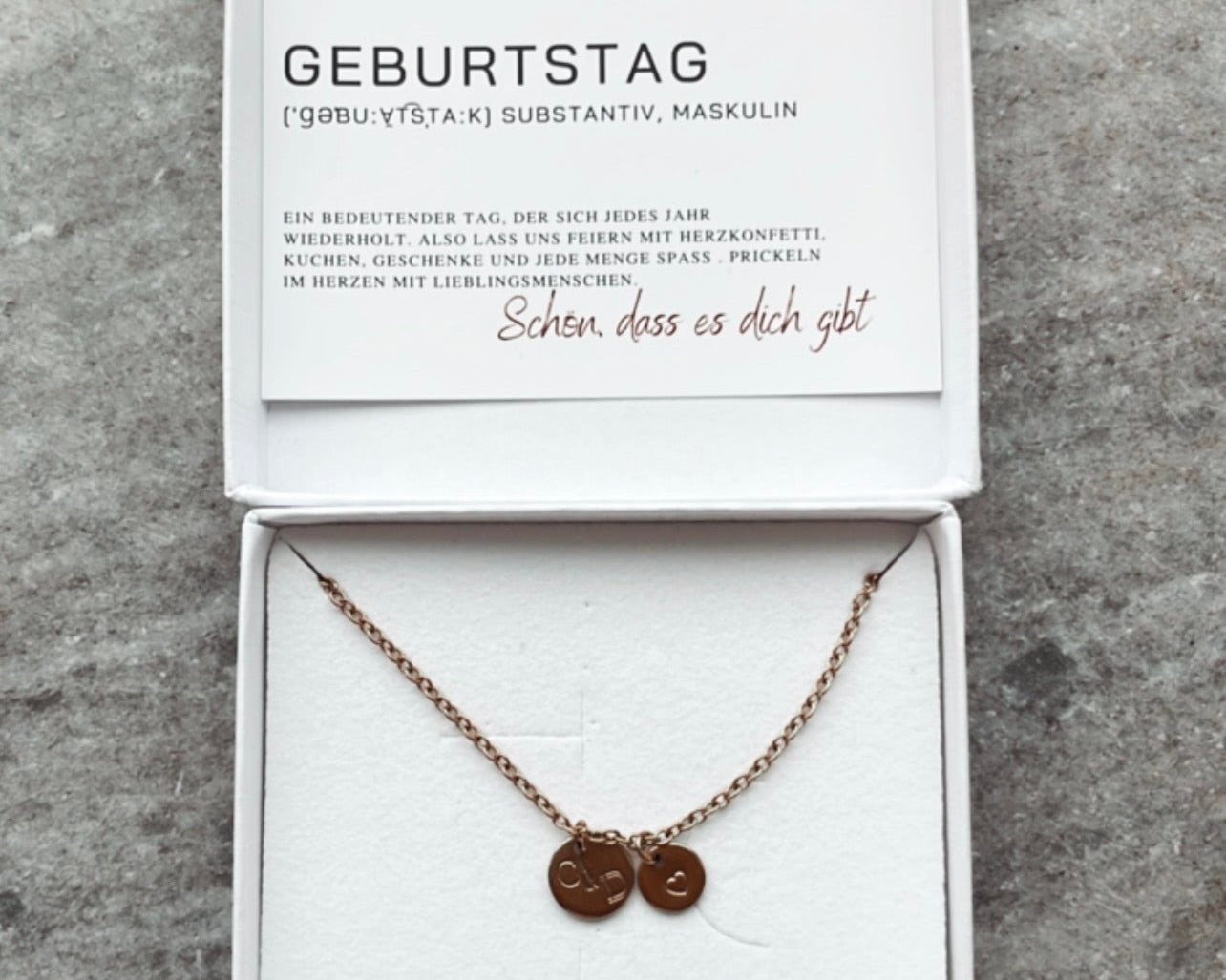 Liebevolle Geschenkverpackung mit Edelstein-Bedeutung und Botschaft zu Liebe, Freundschaft und Dankbarkeit