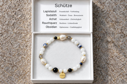 Sternzeichen-Armband Schütze mit Lapislazuli, Sodalith, Achat, Rauchquarz, Obsidian und hellen Perlen